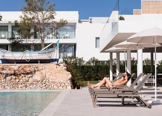 Hôtel Sagitario Playa in Cala Blanca